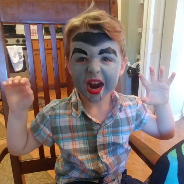 Magic Dave event photo: Facepaint2